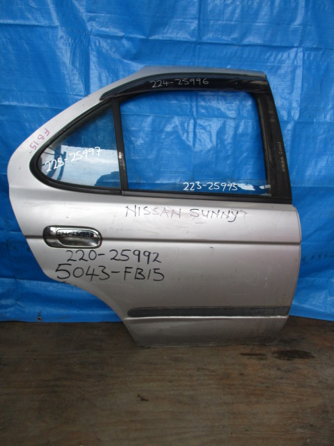 Used Nissan Sunny VENT GLASS REAR RIGHT